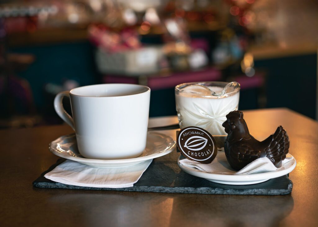 Adorable Chocolat - Mint to Be Mad Hen/La Poule Menthe Folle